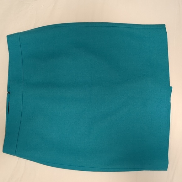 J Crew Wool Mini Pencil Skirt Barbie Turquoise size 2 Small - Picture 1 of 6